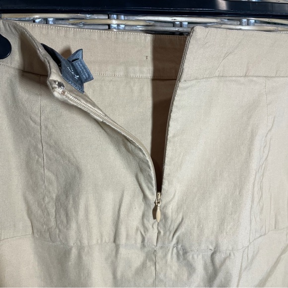 NWT Anthropologie Tan Pencil Skirt - size 12 - Picture 8 of 12